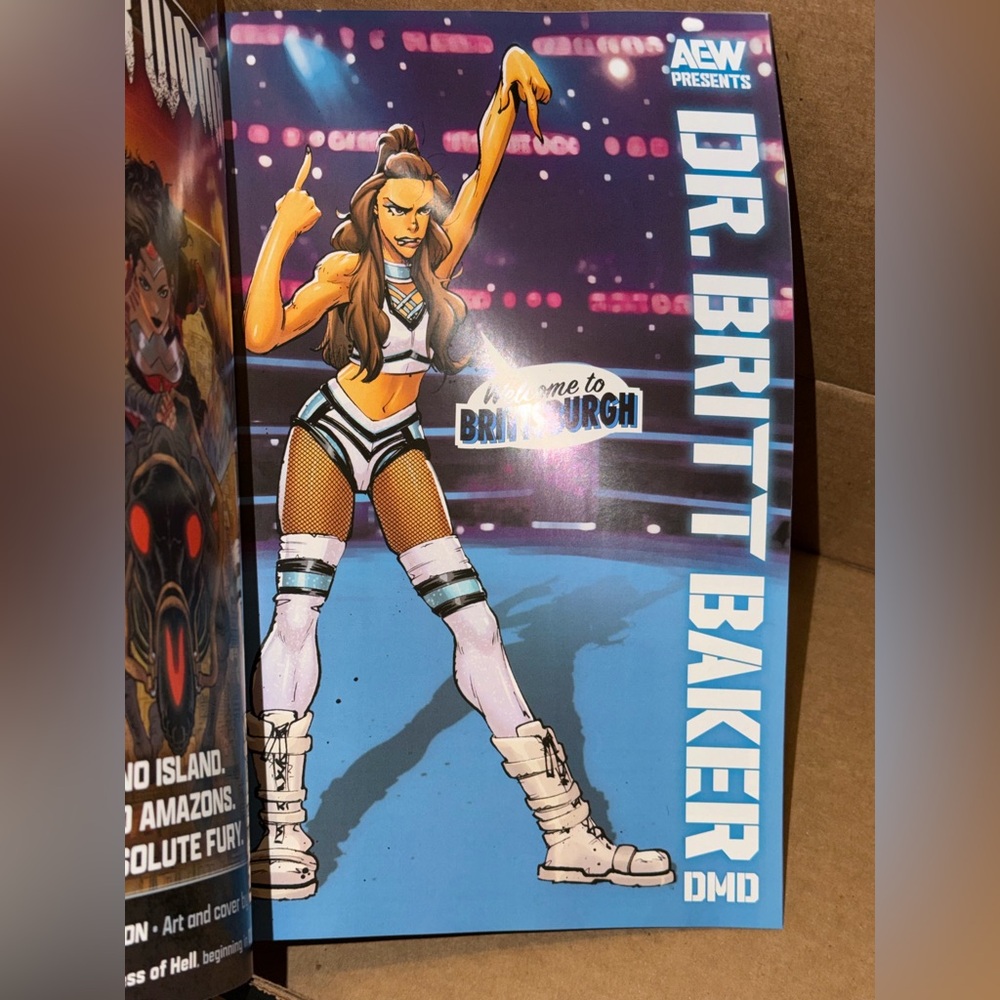 AEW Memorabilia Set - Picture 3 of 9